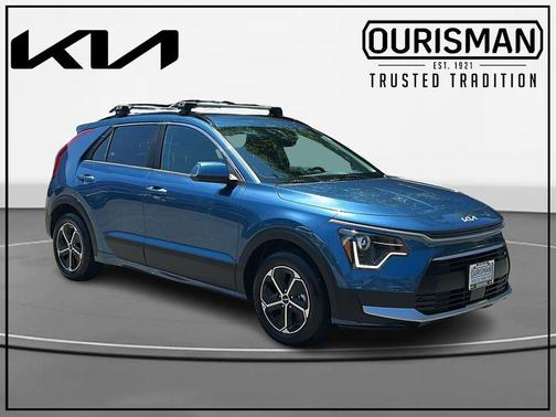 Mineral Blue 2024 Kia Niro EX