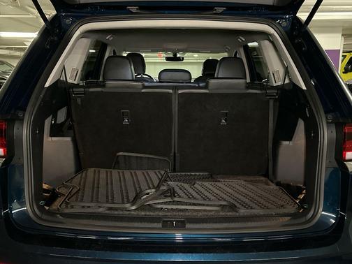 Tourmaline Blue Metallic 2022 Volkswagen Atlas 2.0T SE
