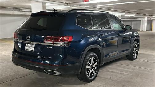Tourmaline Blue Metallic 2022 Volkswagen Atlas 2.0T SE