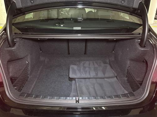 2020 BMW 330 i xDrive