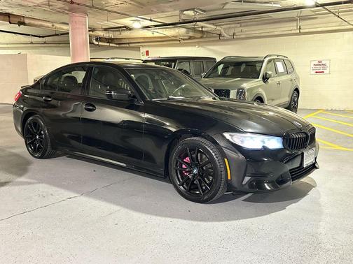 2020 BMW 330 i xDrive