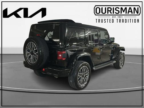 Black Clearcoat 2024 Jeep Wrangler 4xe High Altitude
