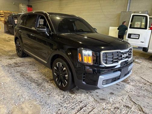 Ebony Black 2024 Kia Telluride SX-Prestige