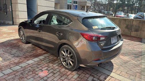 2018 Mazda Mazda3 Touring