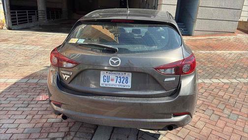 2018 Mazda Mazda3 Touring