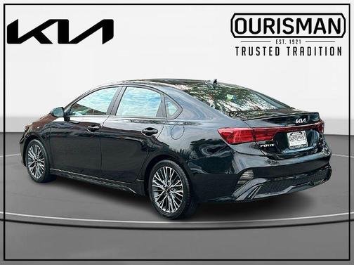 Aurora Black 2023 Kia Forte GT-Line