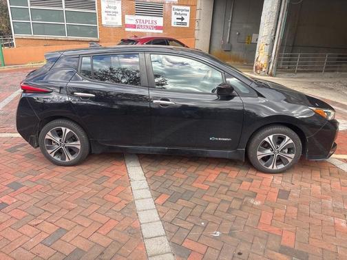2019 Nissan Leaf SV PLUS