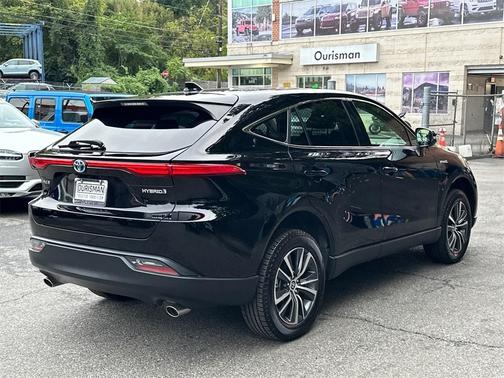 2021 Toyota Venza LE
