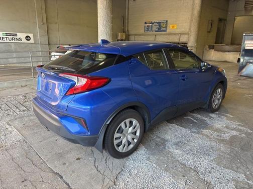 2020 Toyota C-HR LE