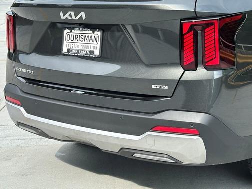 2025 Kia Sorento Plug-In Hybrid SX Prestige