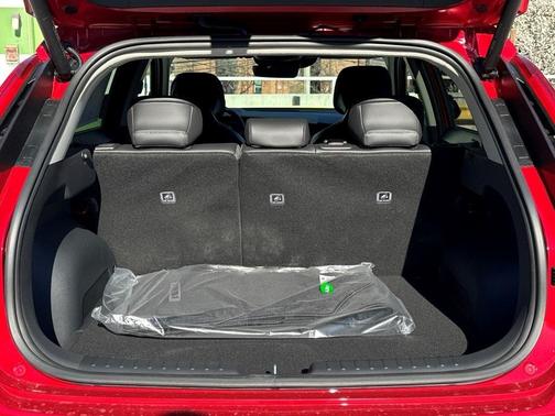 2025 Kia Niro SX
