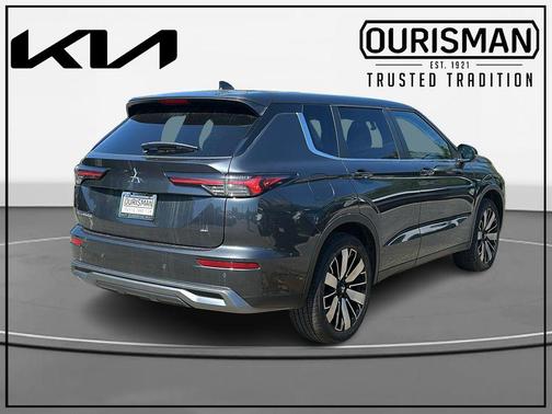 Graphite Gray / Black 2025 Mitsubishi Outlander SE