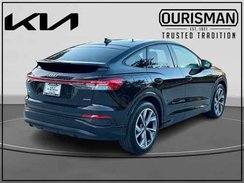 2024 Audi Q4 e-tron 55 quattro Premium