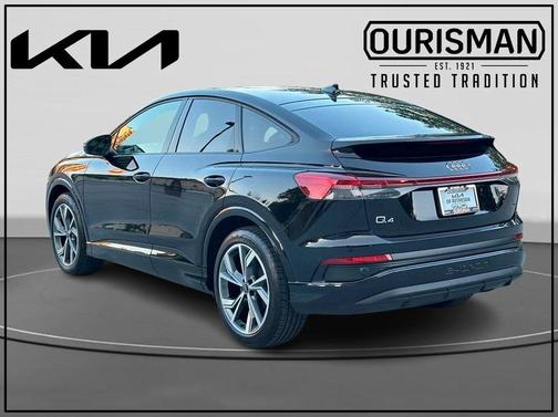 2024 Audi Q4 e-tron 55 quattro Premium