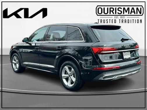 2022 Audi Q7 45 Premium