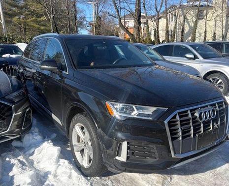 2022 Audi Q7 45 Premium