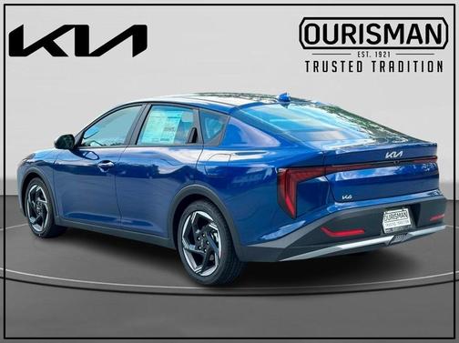 2025 Kia K4 EX