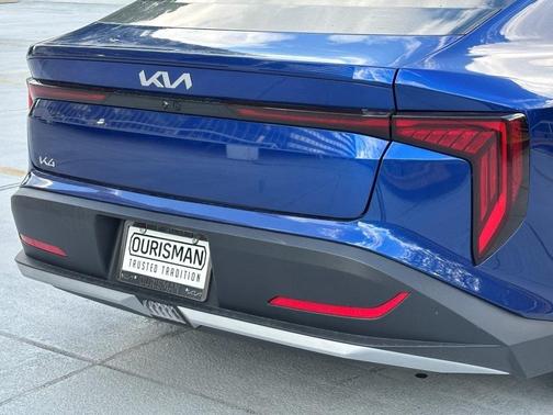 2025 Kia K4 EX
