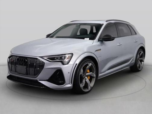 2023 Audi e-tron S Premium Plus