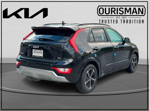 2025 Kia Niro SX