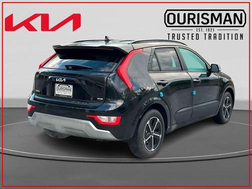 2025 Kia Niro SX