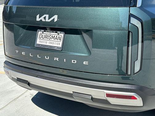 Jade 2027 Kia Telluride EX