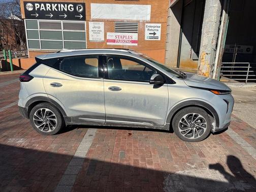 2022 Chevrolet Bolt EUV Premier