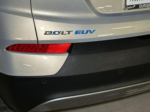2022 Chevrolet Bolt EUV Premier