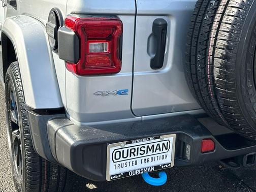 2022 Jeep Wrangler Unlimited 4xe Sahara