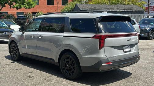 Ceramic White 2025 Kia Carnival Hybrid SX
