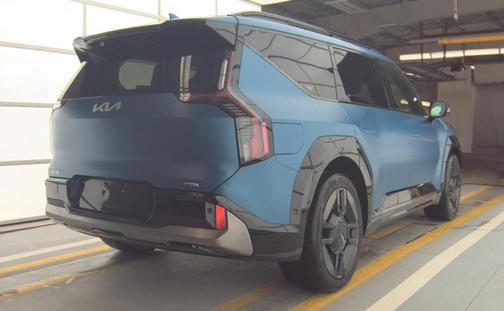 Ocean Blue 2024 Kia EV9 GT-Line