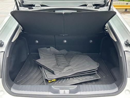 2024 Toyota Prius Prime SE