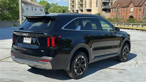 Ebony Black 2026 Kia Sorento S