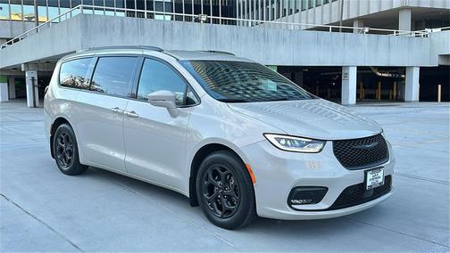 2021 Chrysler Pacifica Hybrid Limited