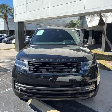 2024 Land Rover Range Rover P400 SE