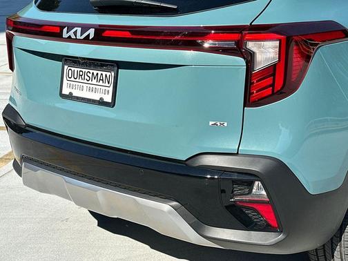 Blue 2026 Kia Seltos SX