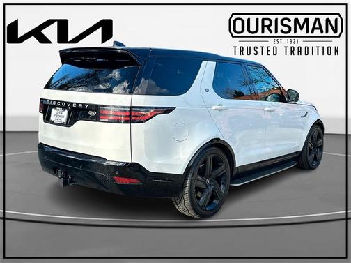 2023 Land Rover Discovery P360 Metropolitan Edition