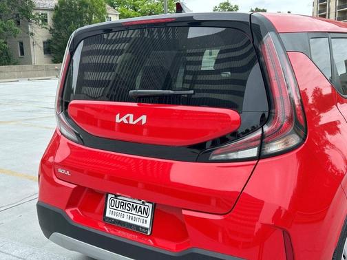 2025 Kia Soul LX