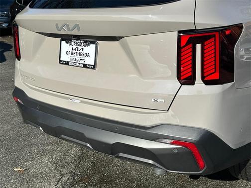2024 Kia Sorento SX
