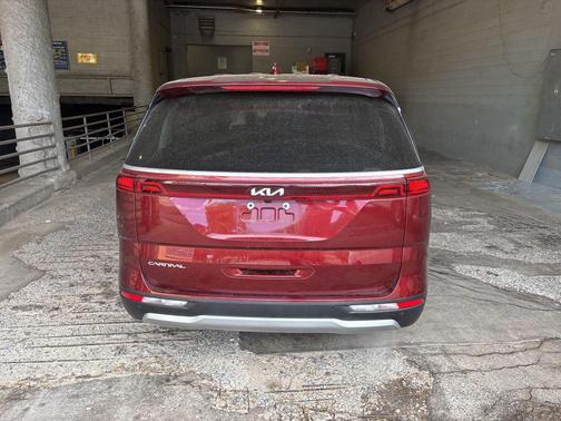 Flare Red 2024 Kia Carnival LX