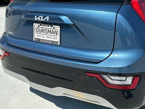 Mineral Blue 2026 Kia Niro EV Wave