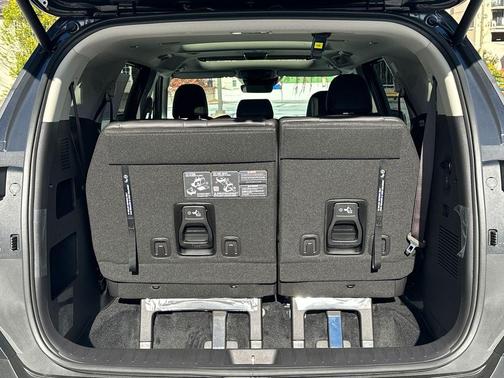 2026 Kia Carnival SX