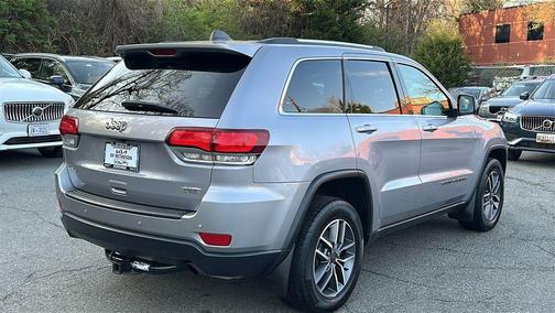 2020 Jeep Grand Cherokee Laredo