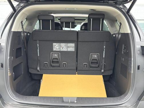 Aurora Black 2027 Kia Carnival SX Prestige