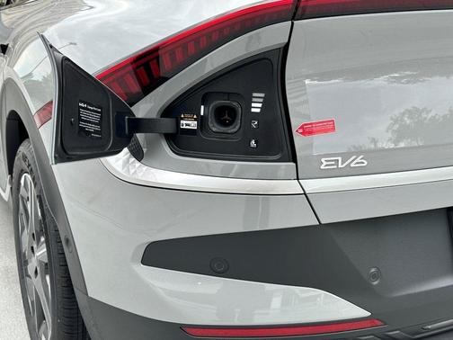 2025 Kia EV6 Light Long Range