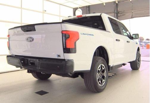 2024 Ford F-150 Lightning Pro
