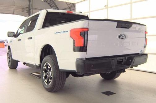 2024 Ford F-150 Lightning Pro