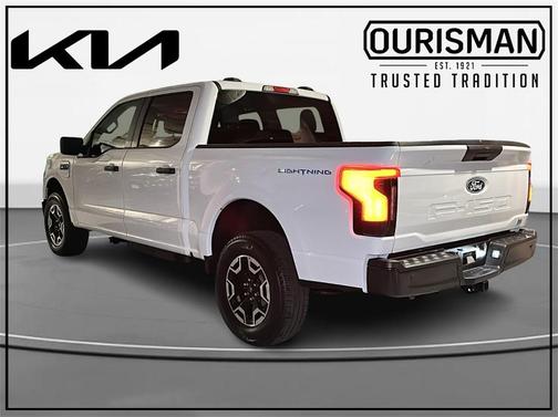 2024 Ford F-150 Lightning Pro