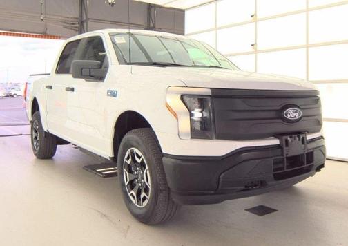 2024 Ford F-150 Lightning Pro