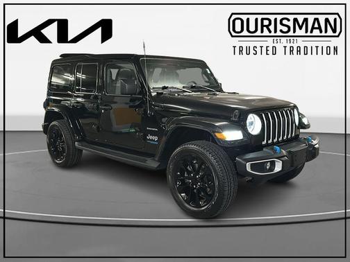 Black Clearcoat 2022 Jeep Wrangler Unlimited 4xe Sahara